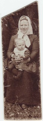 334. Kadri ja Leopold Kompus Madsal 1899.