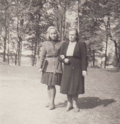 97. Eha Rohtla ja Rosalie Varik