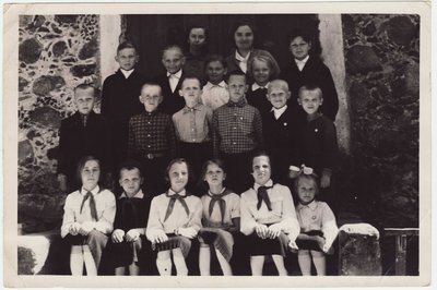 806. Arula kool 1964