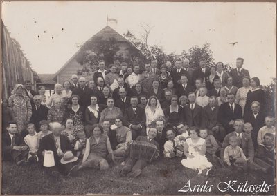 18. Jaan Juus ja Anna Saaring pulm 1933.