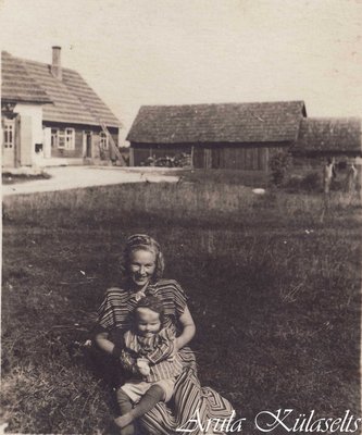 670. Arula kaupmees, Klaara oma pojaga